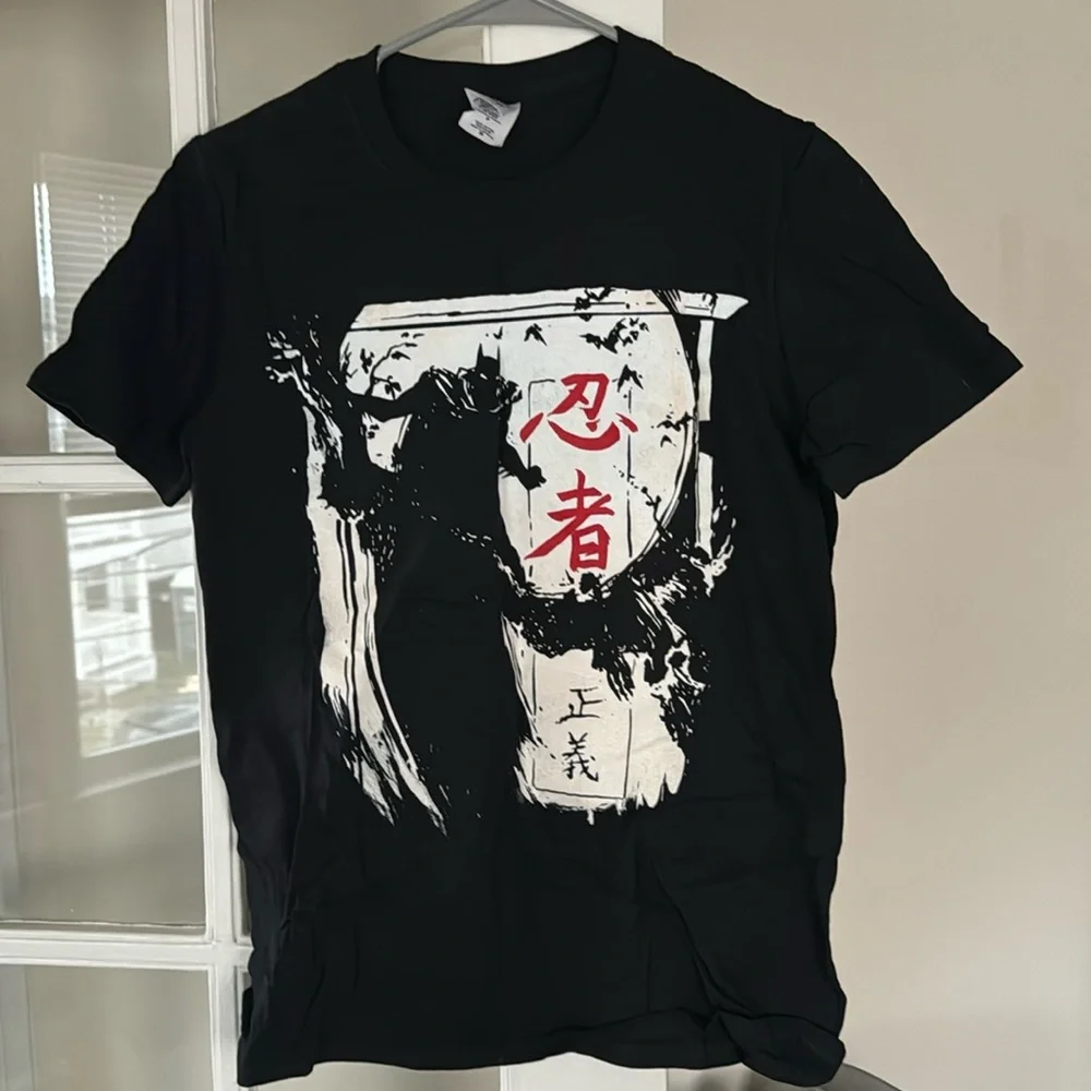 Batman Tee - Picture 1 of 1